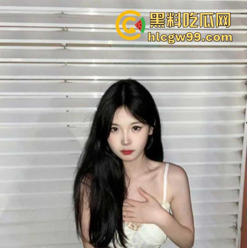 绿奴的自我救赎？绿帽大学生生日大礼亲手把女友送进别人的房间 在隔壁听她喊疼 ，绿毛龟的命运已无法更改！-1