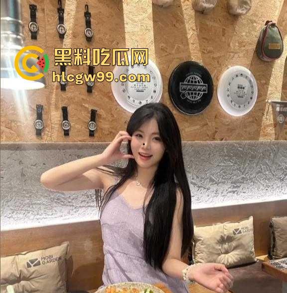 湖北文理学院【屈佳怡】多人追求的妹子没追到 却被我顺利拿下 只是你不知道她的反差性有多大！-4