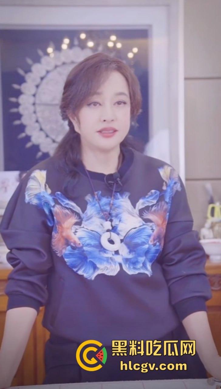 著名女星刘晓庆出轨实锤被曝光 人老心不老 大尺度暧昧聊天语音流出-4