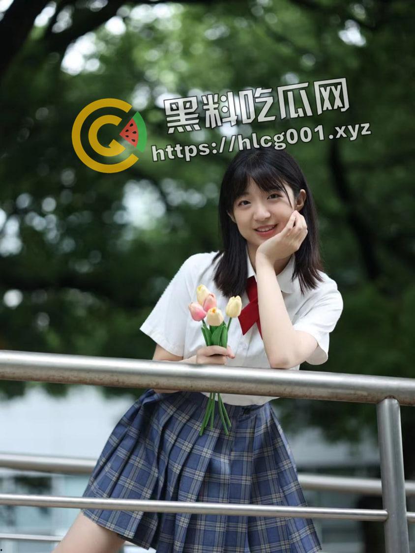 甜美学妹爱上我！上海女大学生私密流出 甜美笑容 白嫩酮体 妈妈我恋爱了-3