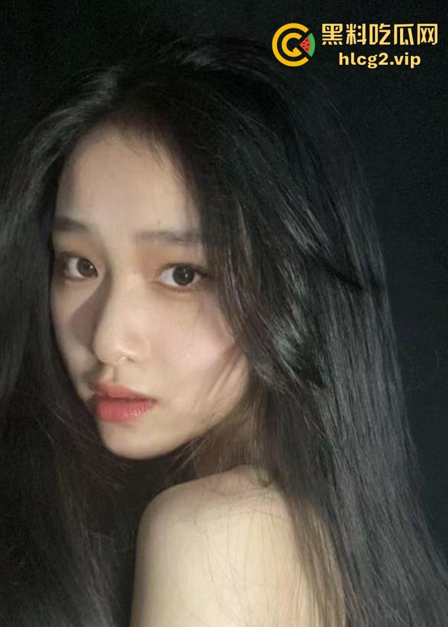 山西传媒校花甘玉衡舞蹈生身材极致，白虎小穴被无情深插，富二代无套爆操直接顶穿！-1