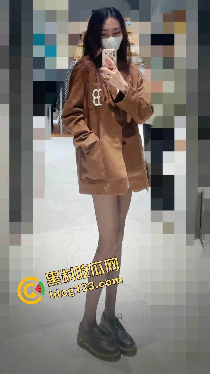 上海外国语大学的丁雪瑛白天是校花，晚上却是金主性奴！反差淫荡视频流出，全程被操到崩溃！-3