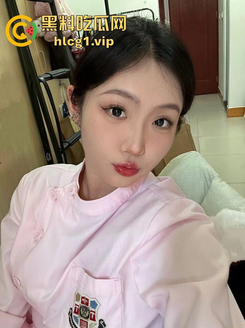 上海思博学院知名公交车，现在变身瑞金医院实习护士，千人骑万人草真乱！-19