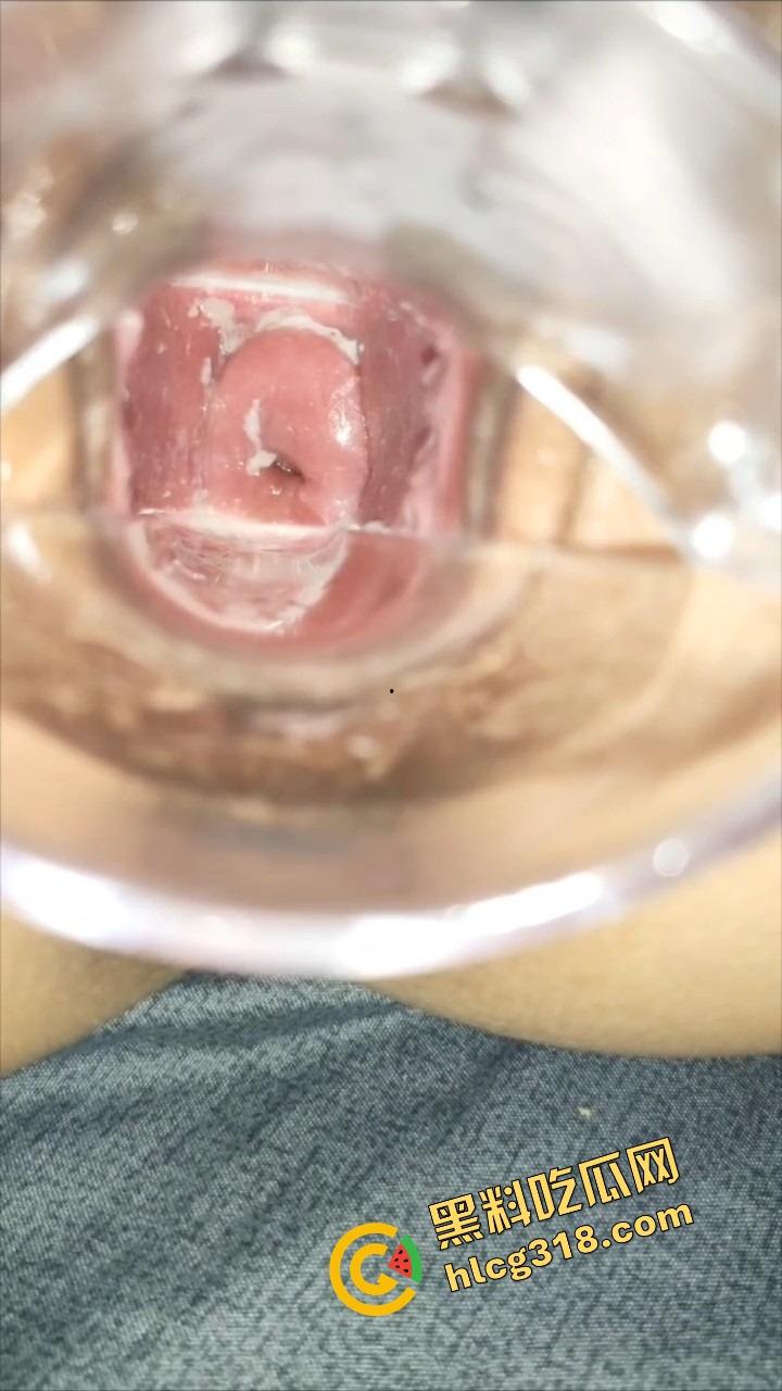 江西财经大学校花『林悦清』扩阴视频流出，会计系软妹扩阴器撑开粉嫩小穴，年轻小穴扩开看就是粉嫩！-13