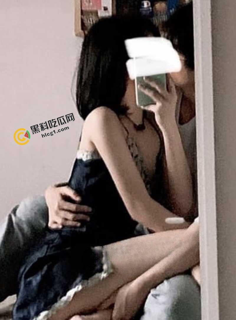 柳州职业技术学院 李慕灵 青春少女 极品鲍鱼 与男友性爱视频流出-2