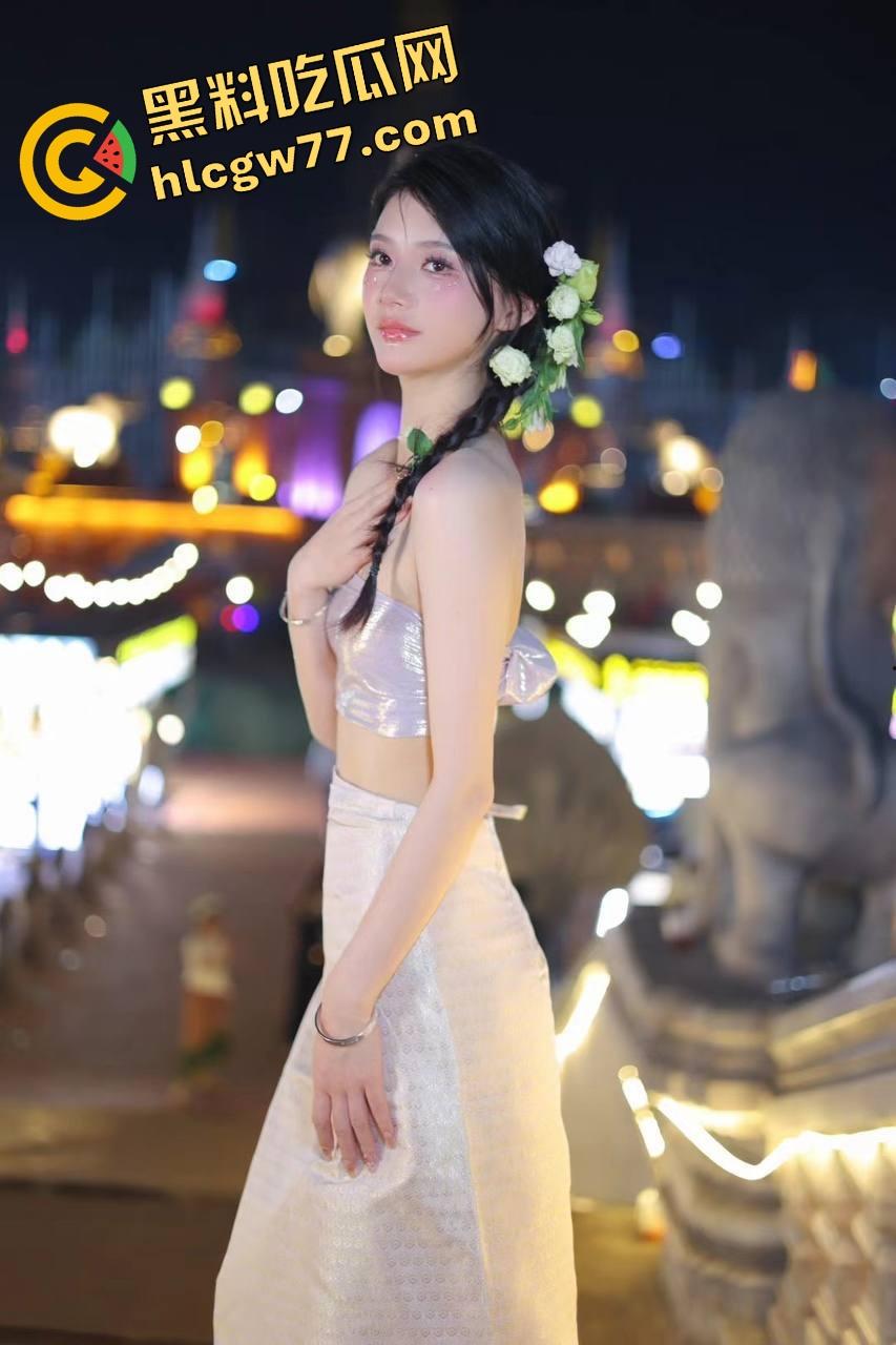 海角大神爆操少妇房东 房东大姐过生日 老公出差赶不回来 直接在婚床上把她操了！-5