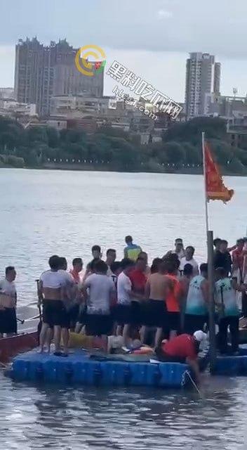 东莞高埗惊现神秘龙舟大战,竞技变身实战,究竟谁在操控背后?-6