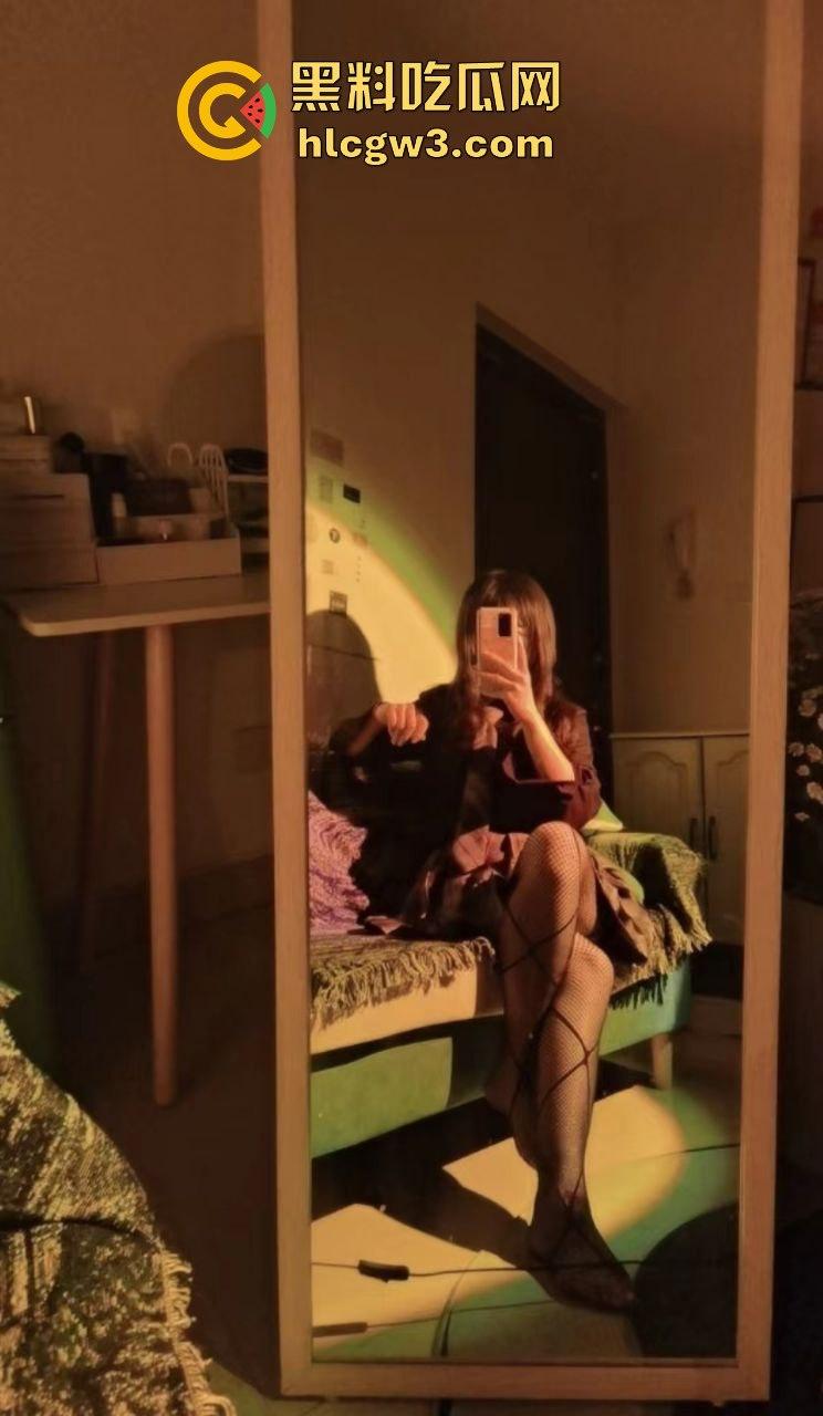 瓜友投稿聊城反差婊通过Soul疯狂约炮，两次后疑似性病，兄弟们警惕别中招！-5