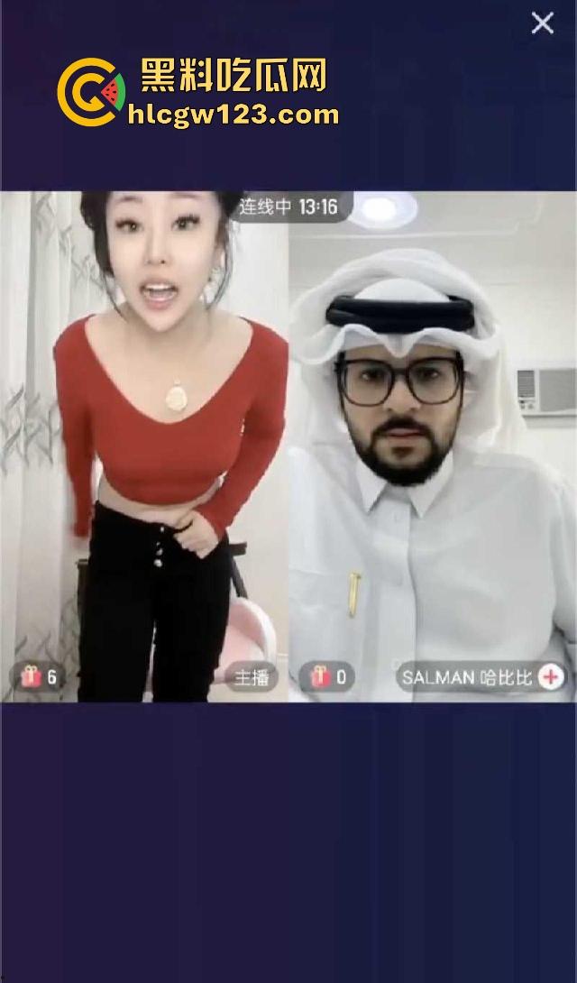 快手骚女大整活！就是说快手这样玩的吗？骚女直播漏透明内裤调戏外国佬！-4