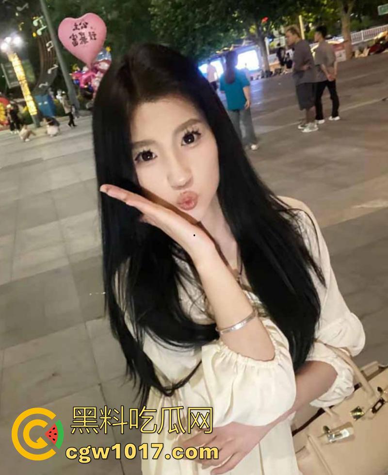 山东理工大学【赵一楠】，床上风骚至极，花样姿势性感撩人，翘起白嫩肥臀，任由肉棒狂捣，不雅视频曝光！-3