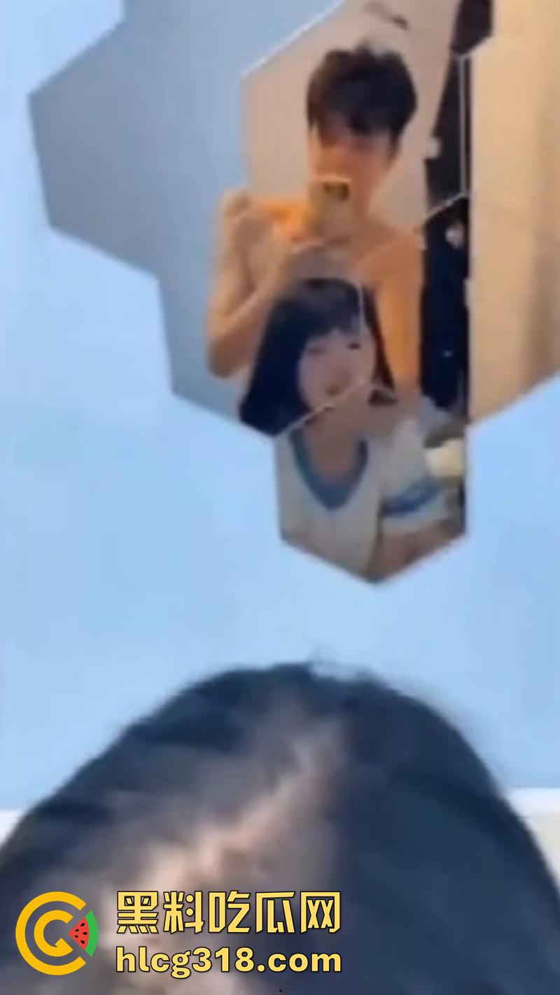 南京艺术学院蜜桃臀【胡雅婷】，外表清纯身材诱人，被疯狂后入蜜桃臀，淫叫声此起彼伏！-8