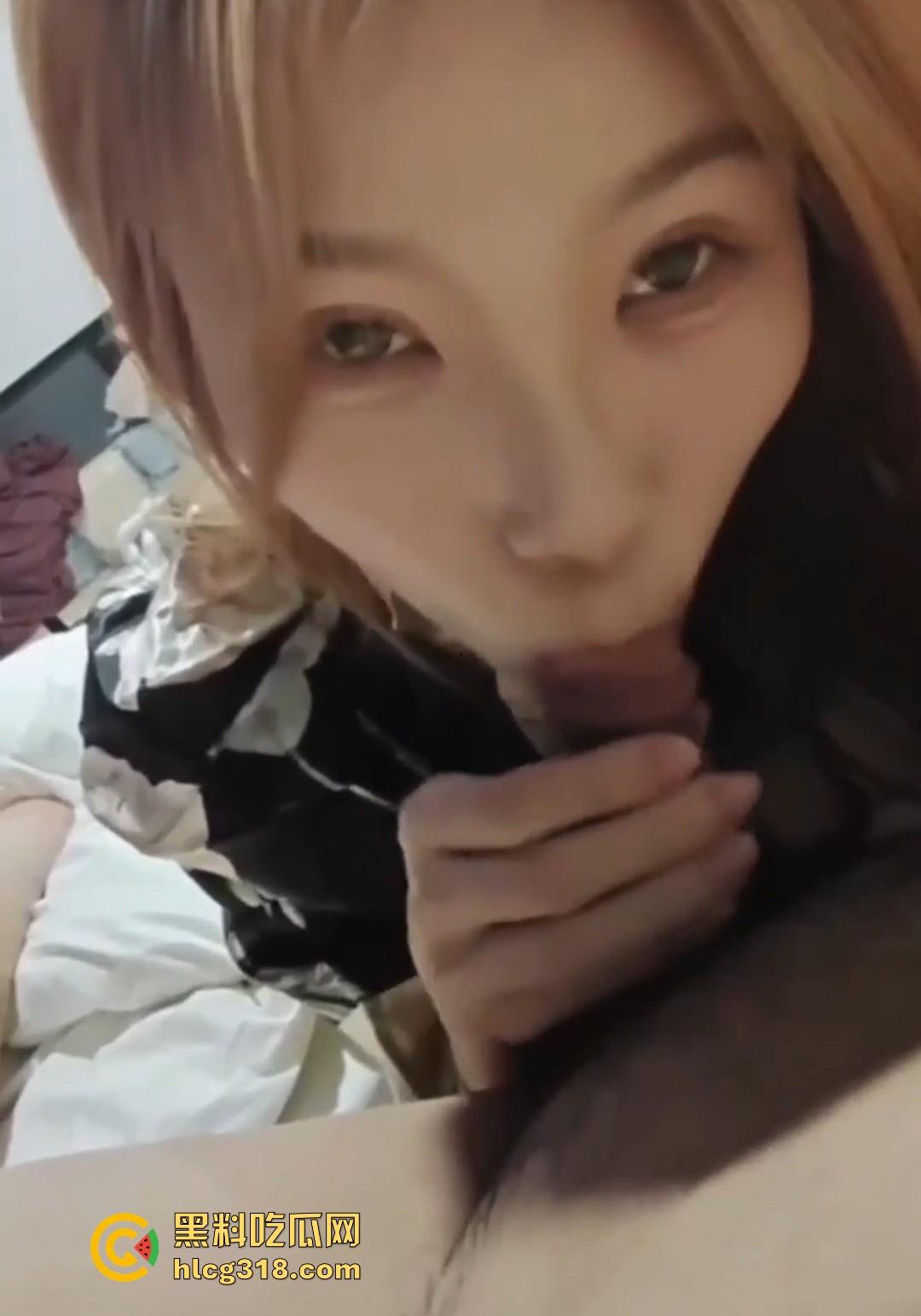 重庆高颜值美女【齐娇琪】极品尤物私拍流出,极品反差御姐露脸口交,性感身材粉嫩乳头骚穴惹火撩人!-5