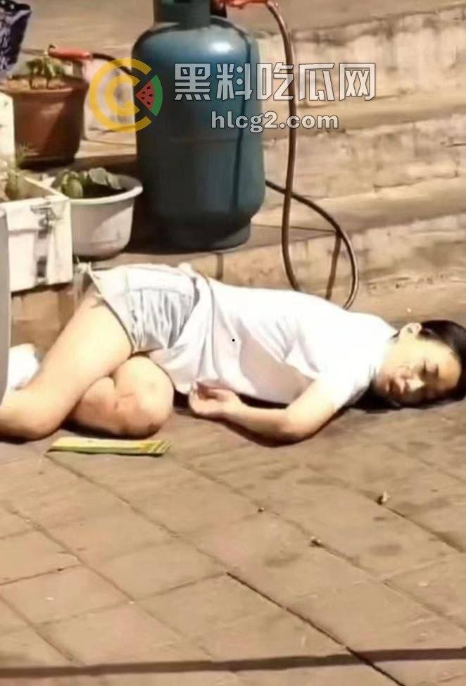 辽宁沈阳天山路亚明市场灭门惨案！争夺摊位引发血案，女儿帮忙卖菜竟成牺牲品！-6