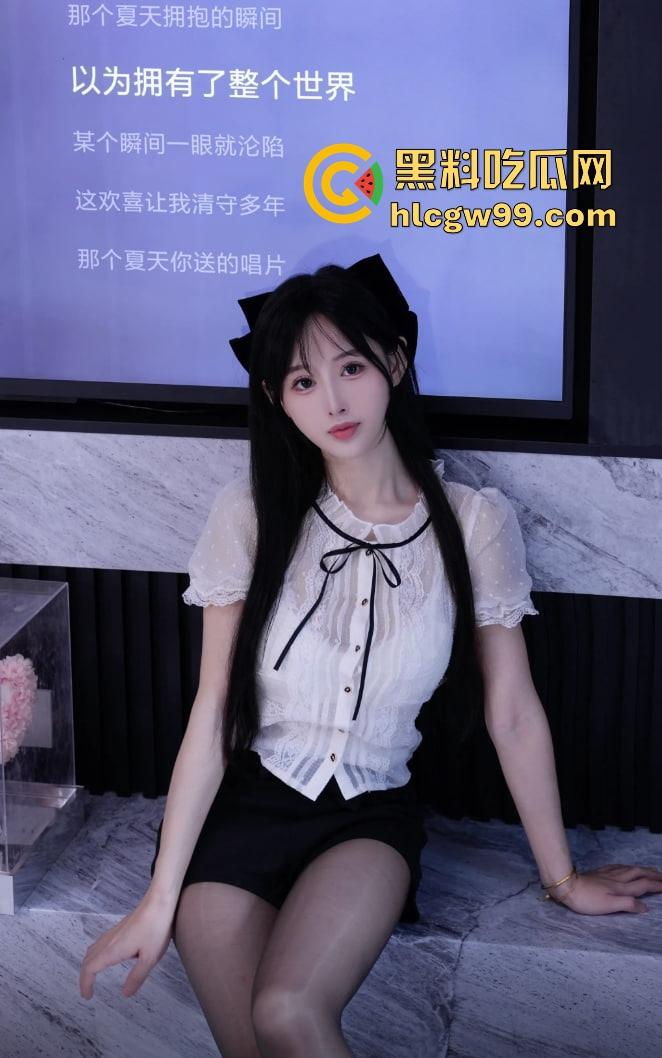 抖音26万粉擦边网红【林荫】不雅私拍外泄，顶级尤物激情大战曝光，性爱大戏震撼流出！-2