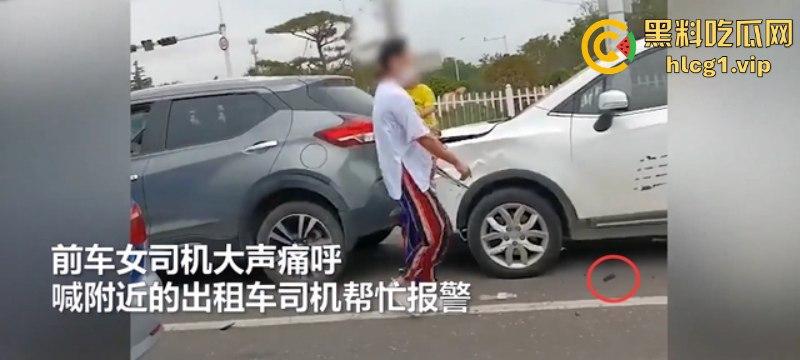 山东又又又上分了！宝妈追尾抱着孩子拿小刀刺前车司机！-9