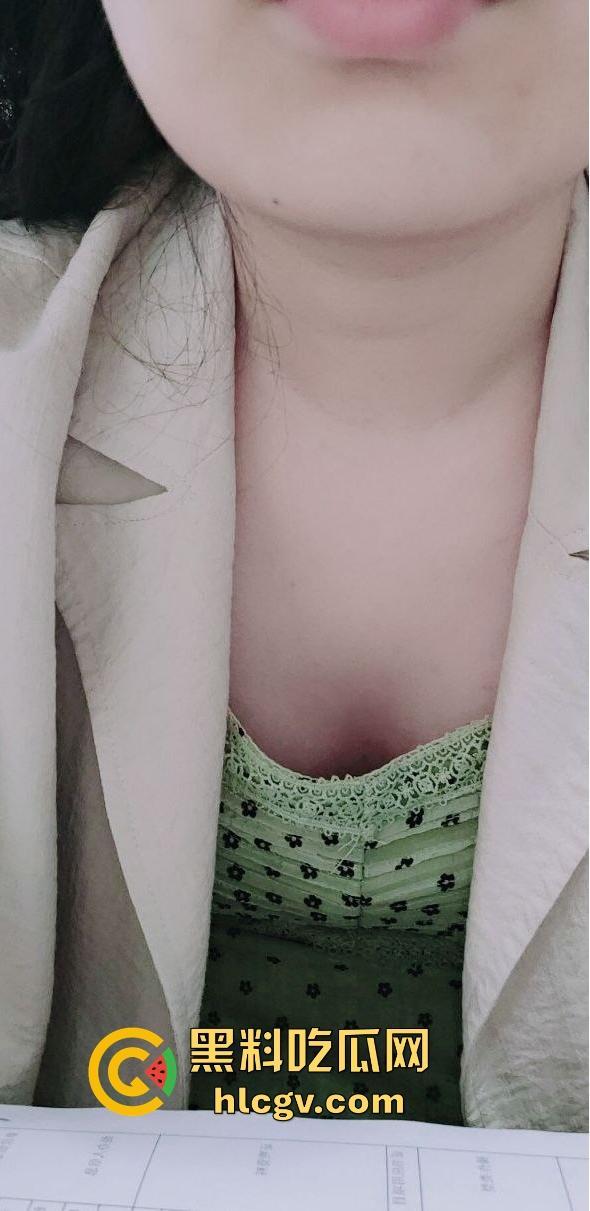 河北大学大二学妹【刘琳琳】遭男友报复！吵架后怒发她的骚货自慰视频，彻底撕破脸-1