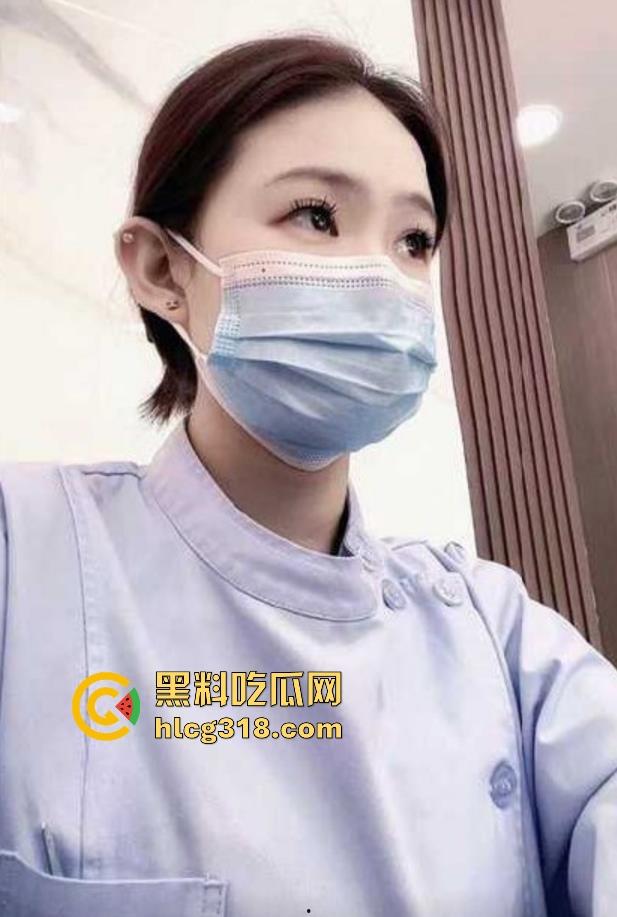 湖南人民医院护士【郑梦】约炮视频曝光，高清露脸激烈性技展示，粉嫩蜜穴被爆操内射！-3