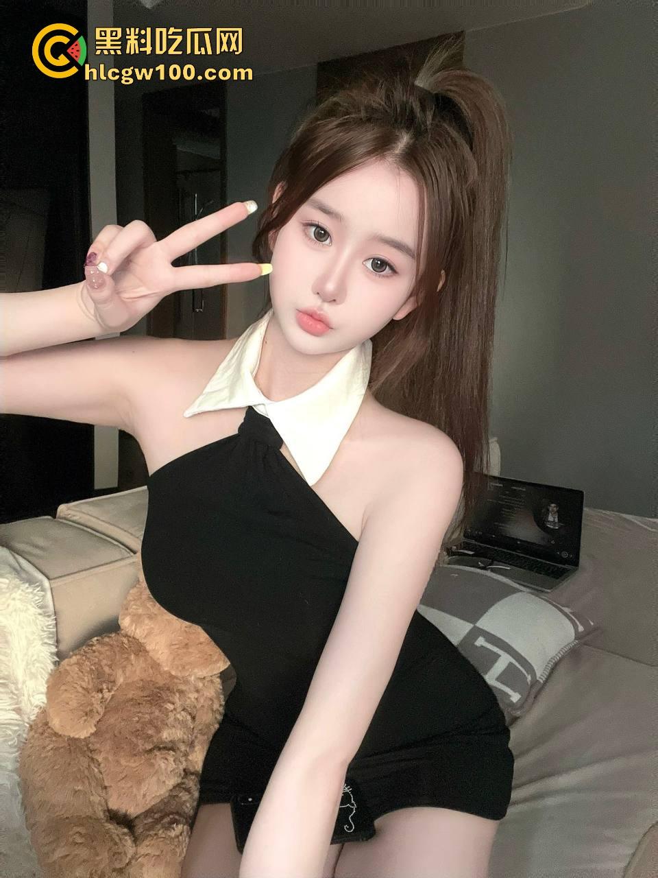 杭州不雅之窗全程记录 邻居奶子贴窗打炮撞击啪啪作响 mate70非凡大师拍得4K清晰 真是遥遥领先！-1