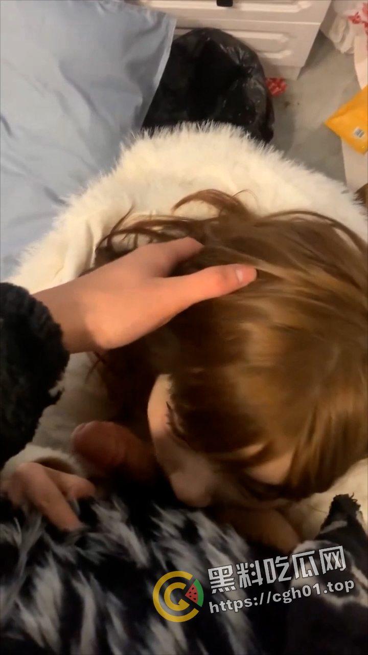 推特【少御的狗】调教超嫩女M模特小母狗 深喉颜射 一脸嫌弃的样子更让人兴奋了 内部资源流出-7