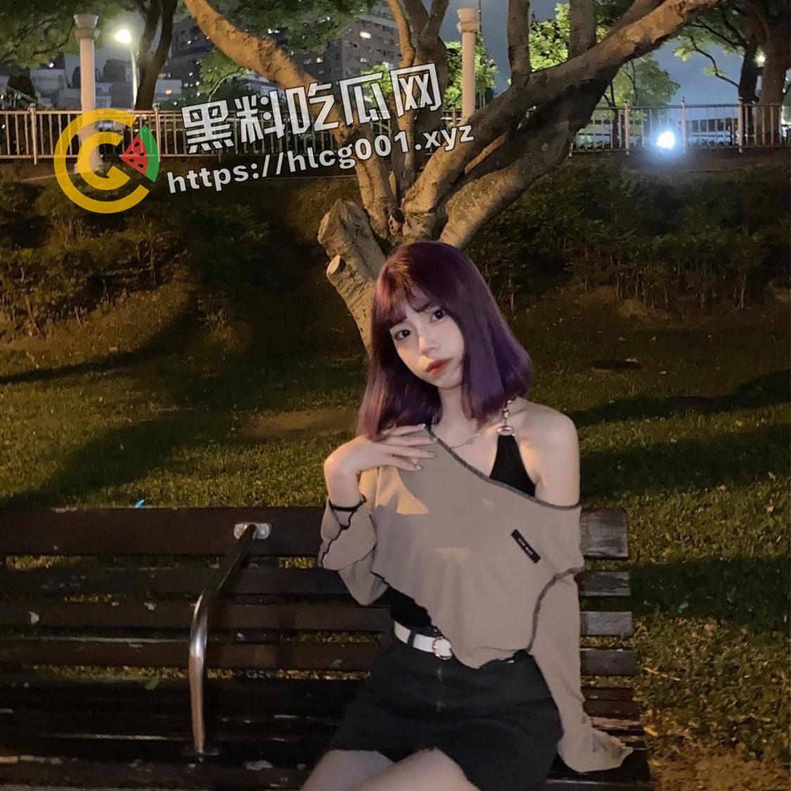 贵州职业技术学院翘臀精神小妹 极品炮架 后入狂喷 这怕不是属水枪的  做爱视频被前男友流出-7