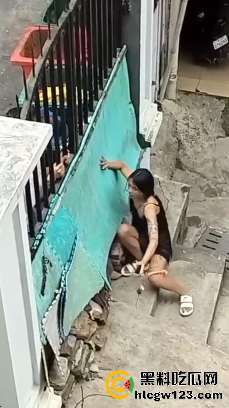 吸毒少女真实状况，女友被骗吸毒成瘾，手机发现吸毒轮奸视频，浑身抽搐眼神呆滞算是废了！-5