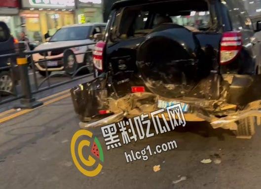 江苏连云港发生一起重大的交通事故！醉酒老头冲撞人群导致7死19伤！现场惨不忍睹！-2