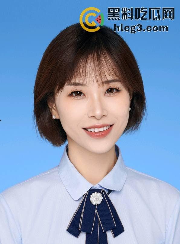 浙江绍兴北海小学班主任和初中体育老师偷情被丈母娘抓奸在床!清纯脸蛋的背后竟是如此淫荡!-6