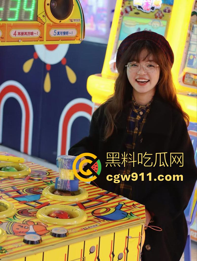 辽宁师范学院大奶妹【赵舒婷】，宿舍露出勾引老师，只为实习能分到好单位，还拍下视频被男友发现曝光！-2