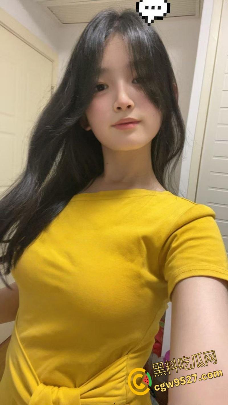 浙江临平职高高中生【朱亦媛】，表面上清纯学生妹，私下却是精盆母狗，到处聊骚约炮，性感酮体确实嫩 !-5