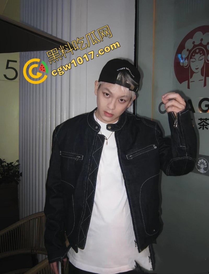 王思聪前女友【慎婕】秘密曝光，被前任【树一】怒斥出轨闺蜜前男友，约炮身染性病，性爱视频全网疯传！-10