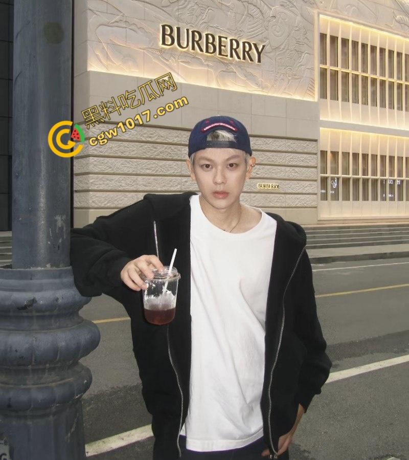 王思聪前女友【慎婕】秘密曝光，被前任【树一】怒斥出轨闺蜜前男友，约炮身染性病，性爱视频全网疯传！-12