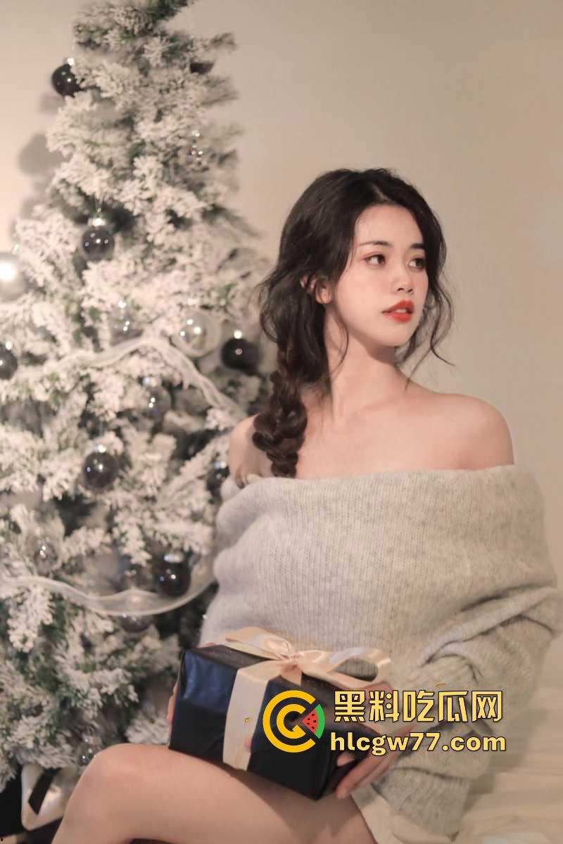 苏州平面模特【张玉颖】恋爱期间跟自己男友玩裸聊视频自慰被渣男分手曝光 颜值超高鲍鱼也是真的很黑！-6