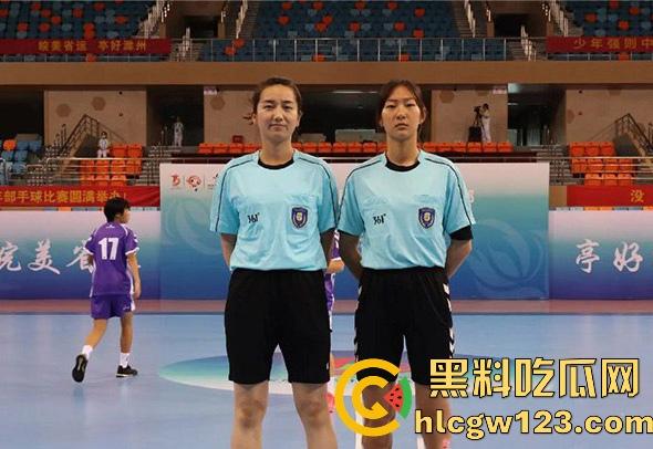 合肥师范学院手球队美女队员【李旗】约炮视频流出 雪白大长腿性感肥臀被抽打调教无套后入 !-2