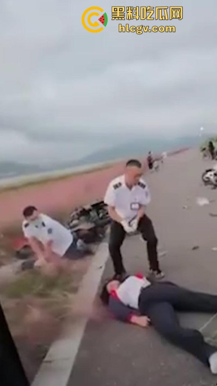 玩车就是玩命!两大学生借车带妹 超速飚车不慎相撞 一死一废-14