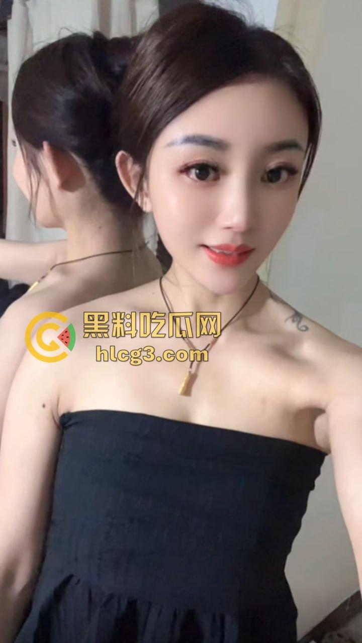 广东澄海1987烧烤店火辣老板娘『张丽华』与老板卷帘门内激情啪啪视频曝光，烧烤店一夜爆红！-3