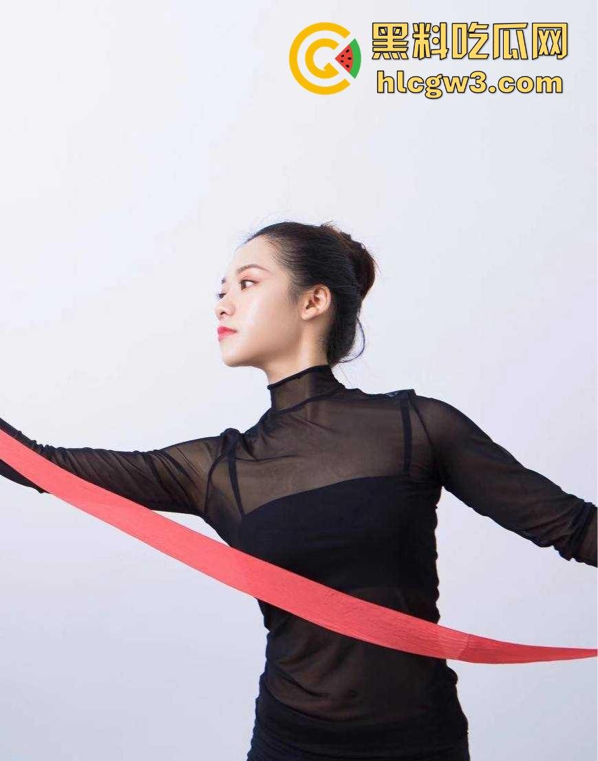 前体操冠军『吴柳芳』恋爱期间出轨猛料曝光 恋爱期间撩骚约炮聊到湿 爆料人甩视频截图放狠话称不怕官司！-12