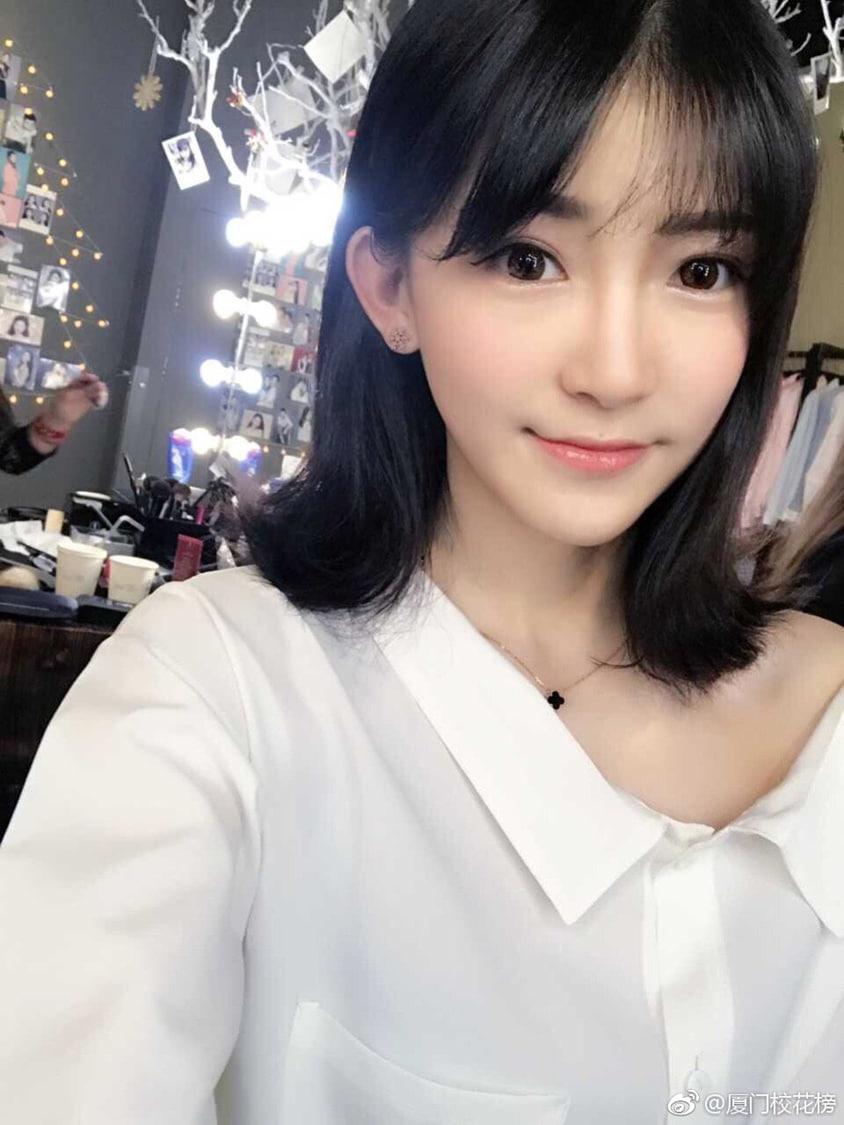 上海师范大学谢晋影视艺术学院校花【陈玮】视频破案顶级颜值身材的校花 最全视频整理-6