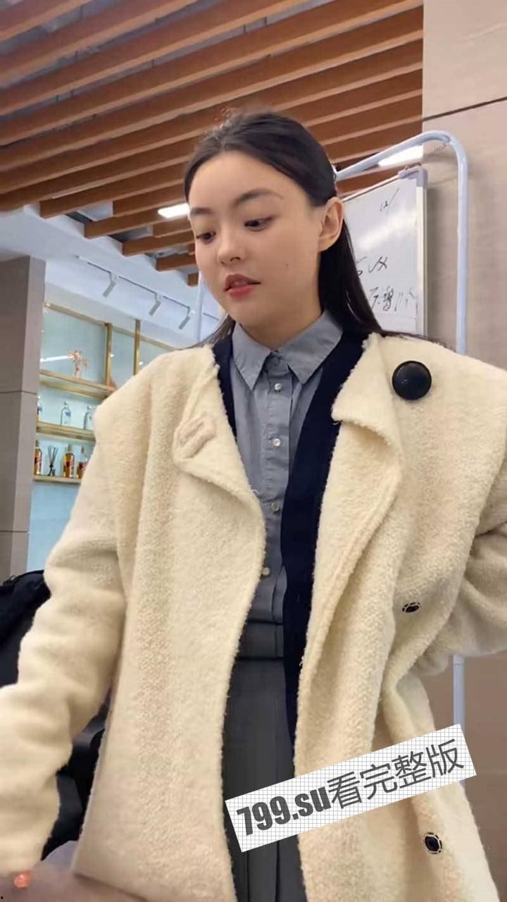 热瓜后续！陈飞宇床照门 8 分钟 女主被黑丝捆绑调教视频泄漏 疑似被绿帽老公出卖【8 分钟视频】-4