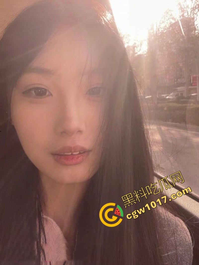 山东临沂【王嘉琪】性爱视频曝光，无套深入交欢，淫水四溅，白浆喷发，痉挛尖叫，超强视觉盛宴-1