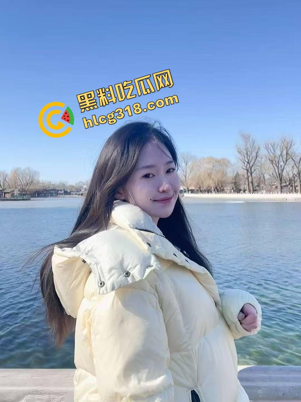 少年志不在诗酒田，而在小母狗的奶与臀，鸿鹄不必远志，舔硬之后自己坐上来骑，操翻眼前这骚狗才是正道！-3