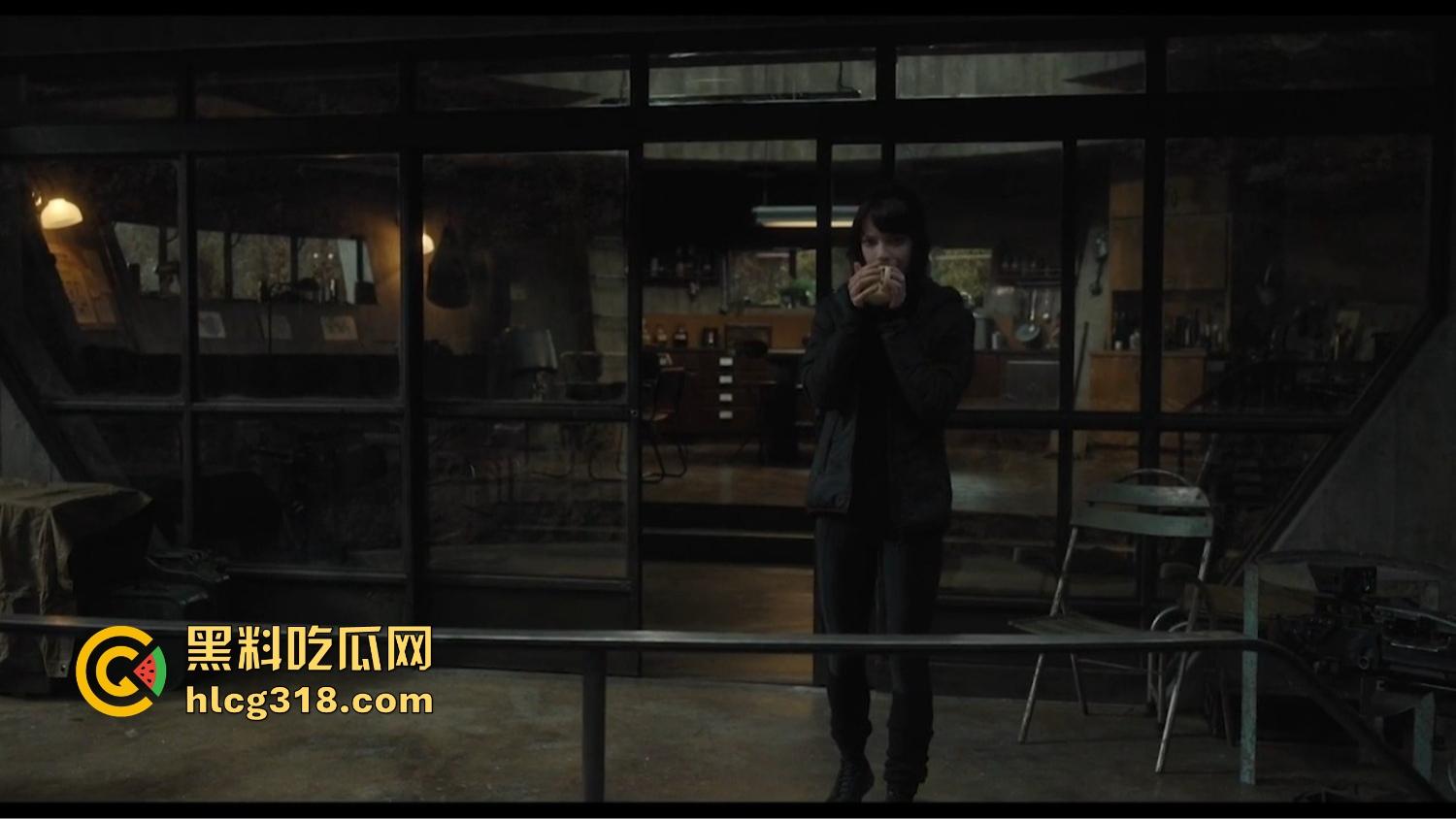 双杀手谈恋爱还上头？《峡谷 The Gorge》爆出杀人不眨眼，2025大片免费看！-2