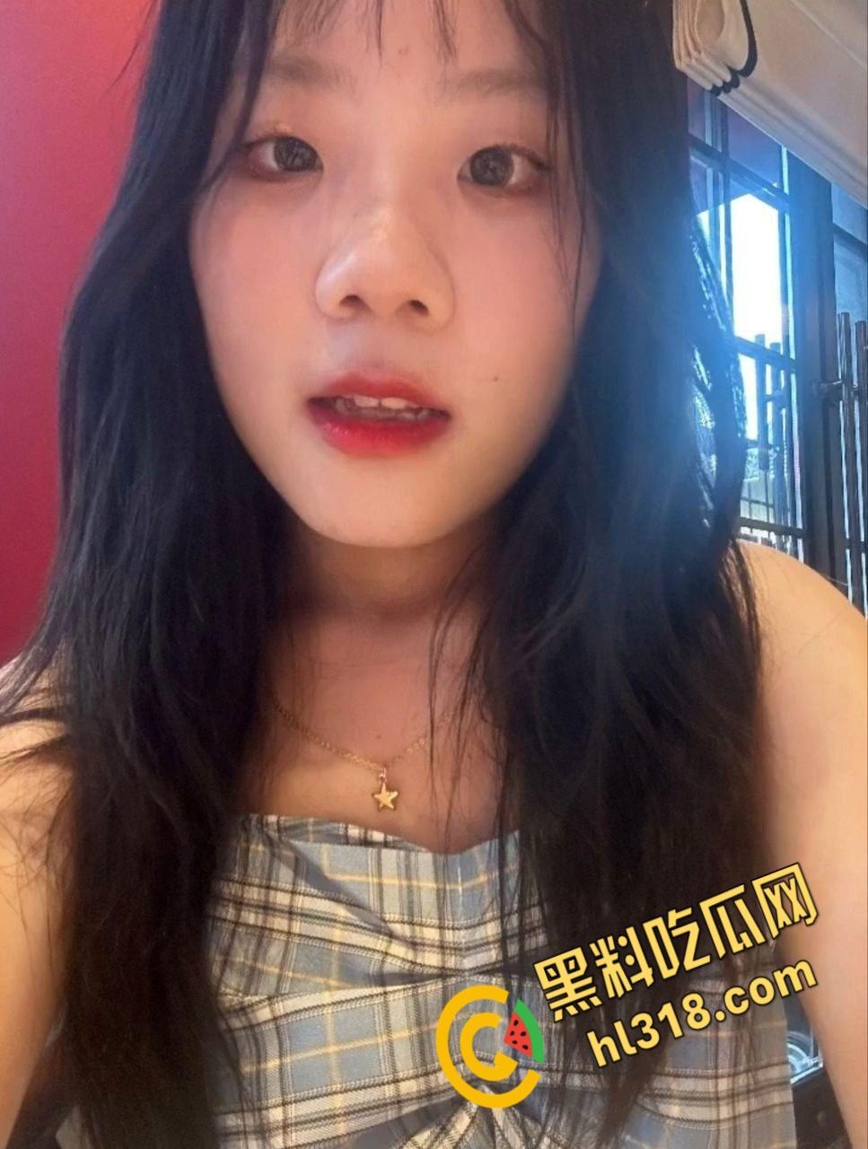 内蒙古师范大学【王诗圆】，刚毕业实习就被主管潜规则，性感开档白丝害羞挡脸，无套抽插内射骚穴！-1