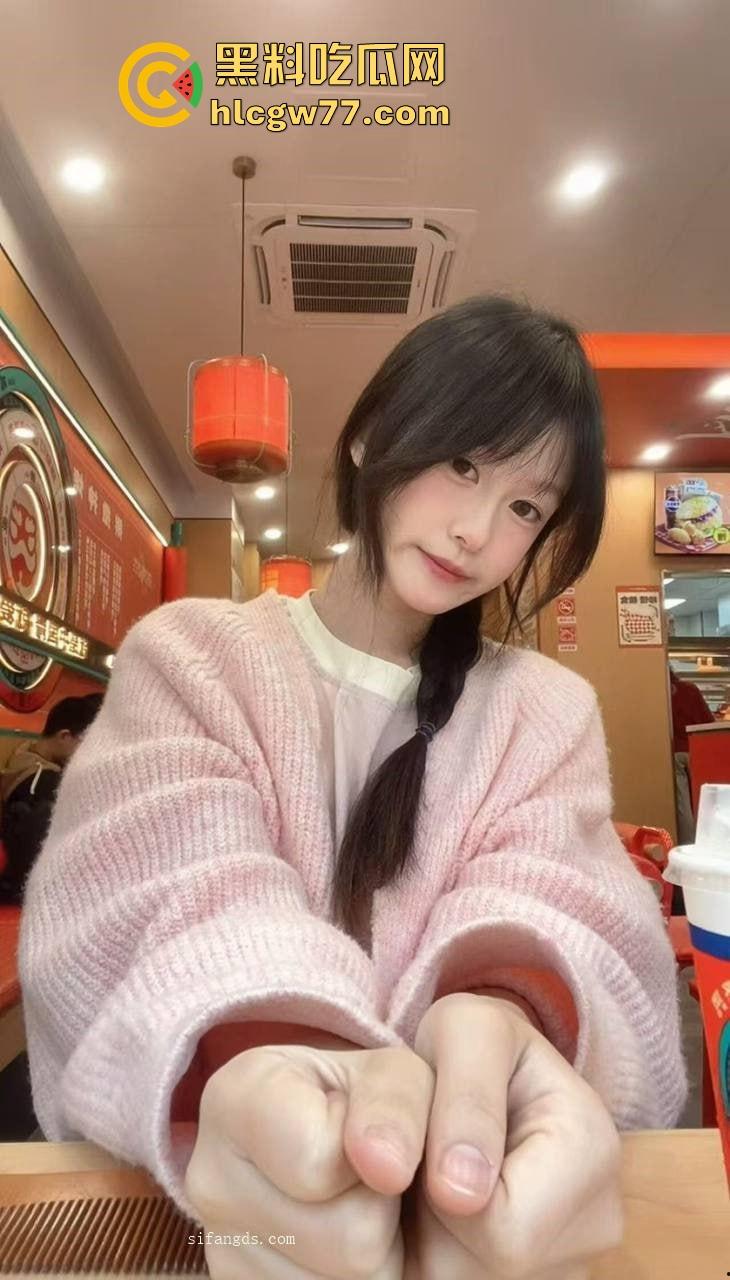 推特福利姬【糖糖tangtang886】清纯少萝搭配巨乳反差 年纪轻轻就出来卖 少走多年弯路！-1