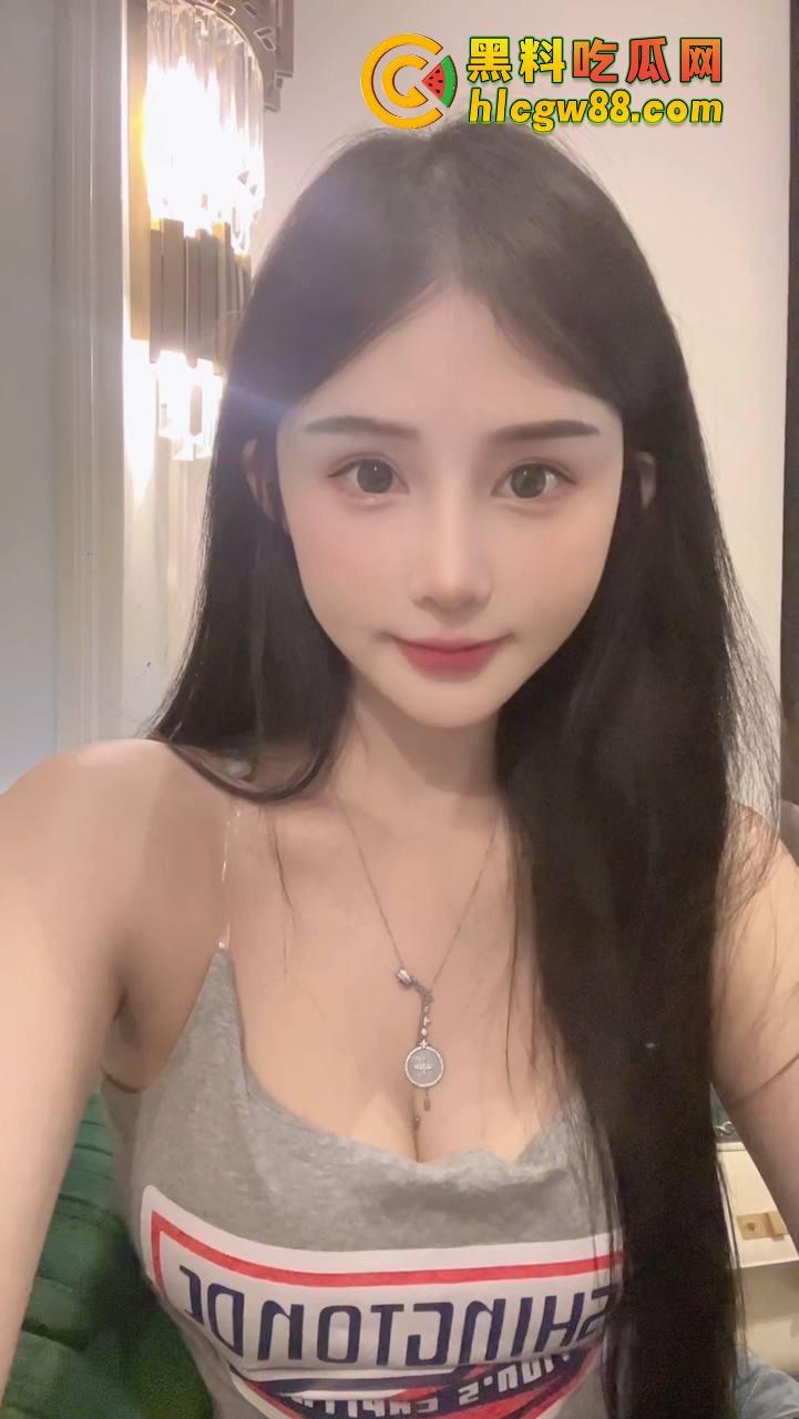 马鞍山『冉梦雪』你真行，身材极品粉嫩小穴，专门留给男友好兄弟来玩？绿帽男怒送你上飞机场！-1