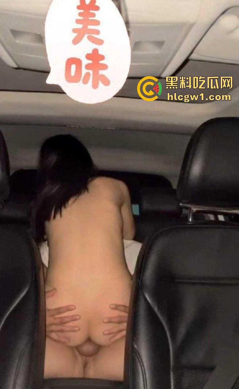 绿帽奴性彻底释放！绿帽男把老婆送给单男野战，自己边看边撸，屌都要撸秃了，绿毛龟真牛逼！-1