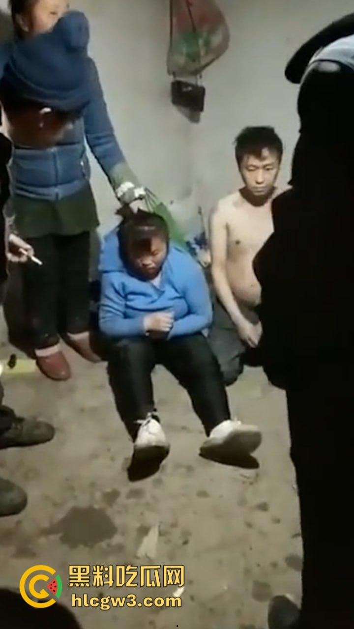 都是骚贱代言人！大型真实捉奸现场合集：铁打的小三 流水的逼 不变的女人改不了的骚-5