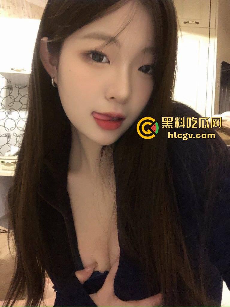 商丘陶瓷学院大二清纯婊『李悦』校外小屋约炮视频流出！大长腿翘着任操，翘臀任男友狂操，玩得又浪又湿！-8