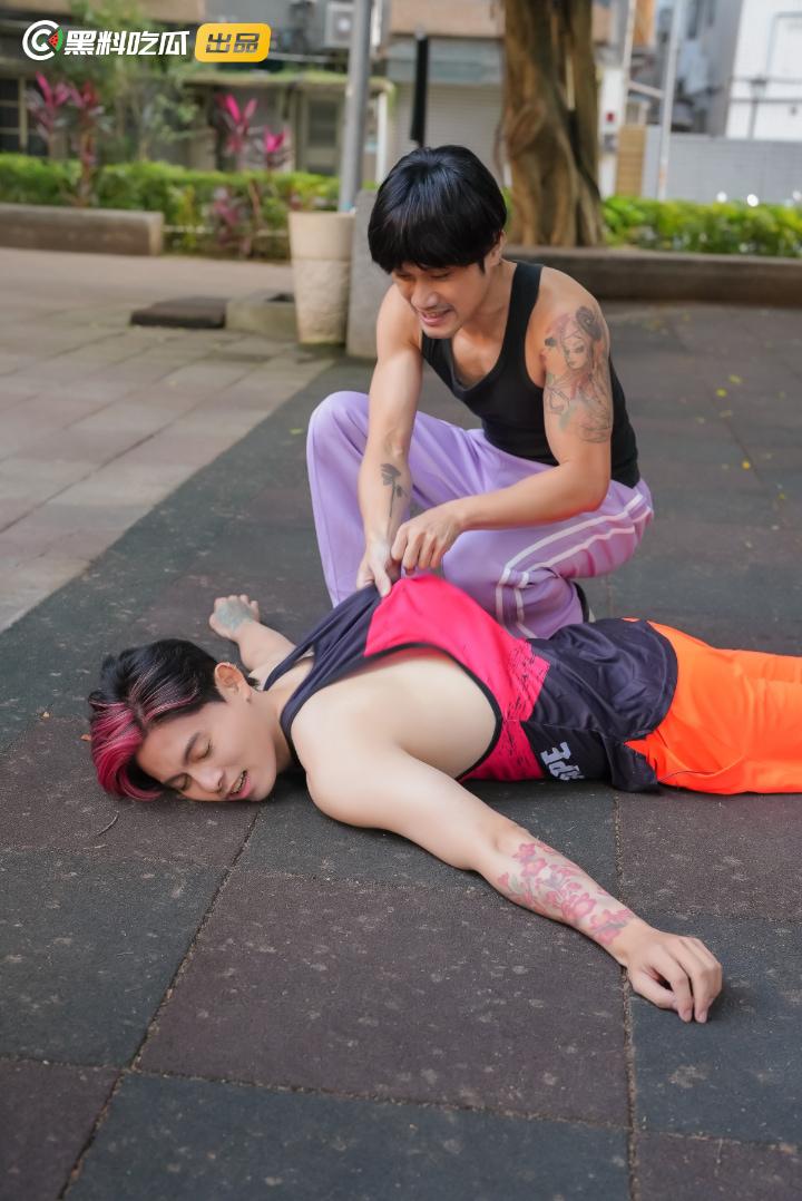 黑料吃瓜网出品-《江南第一小屌童锦程798&吴柳芳之花小龙&王老师爱情故事》第三集！-11