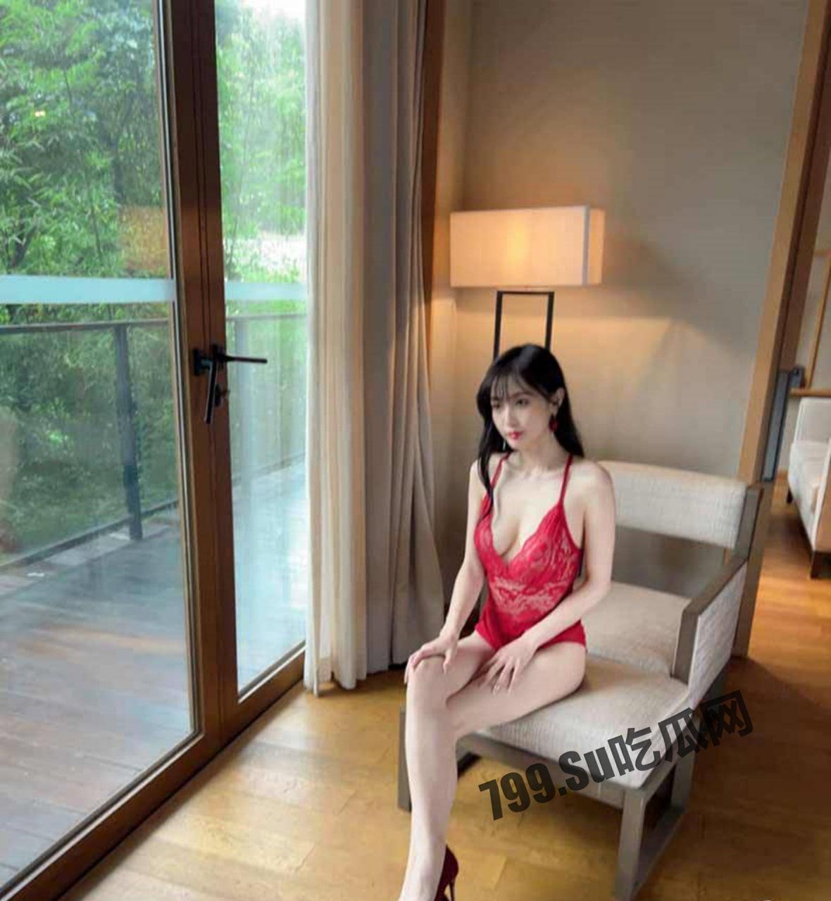 秀人网绝美人气女神「林星阑」最新大尺度制服套装私拍花絮-5