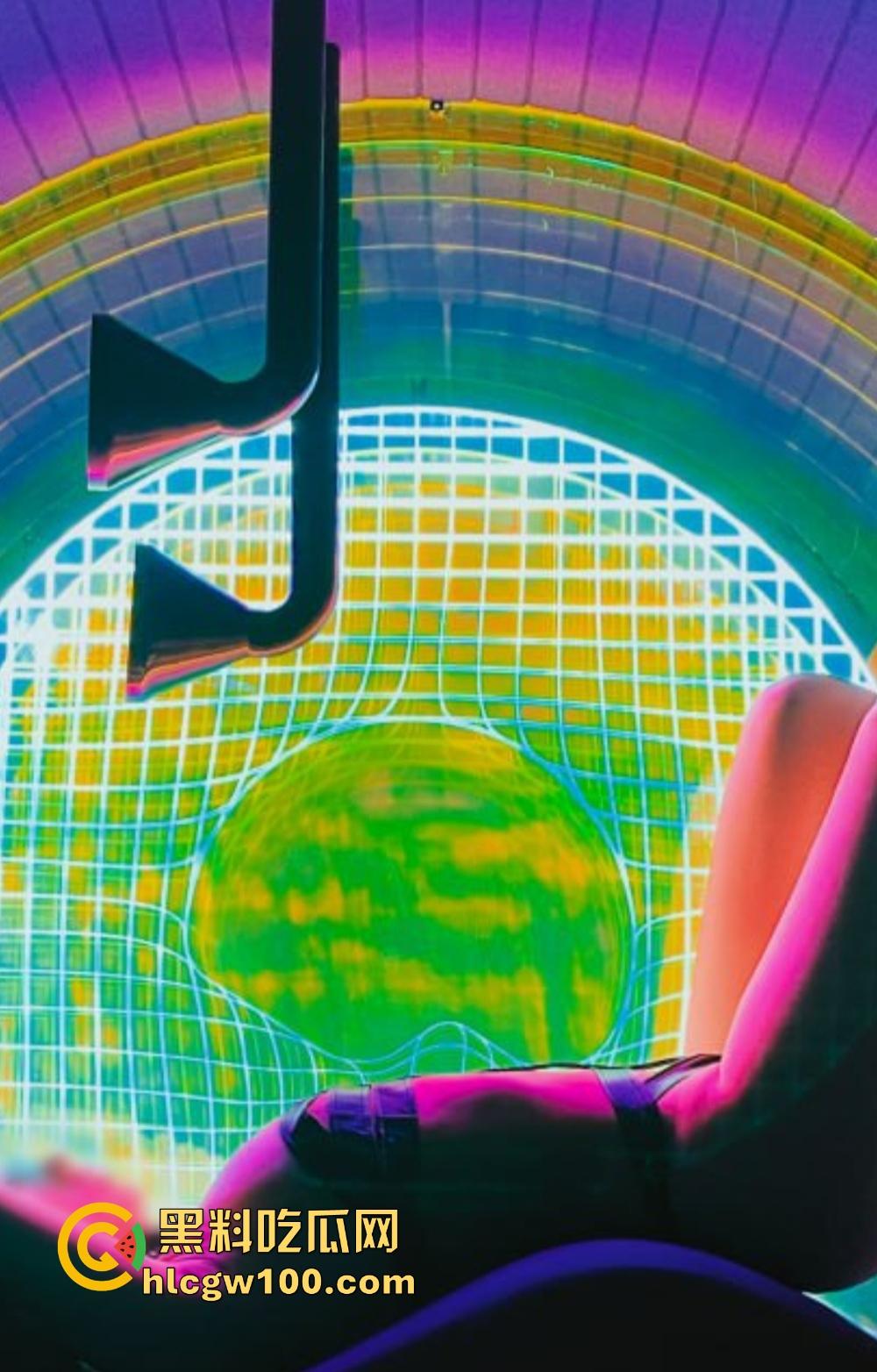 硬核绿帽玩家的骚操作，娇妻孕期成了肉体尤物，乳汁润滑胸推群P，玩到人尽皆知！-38